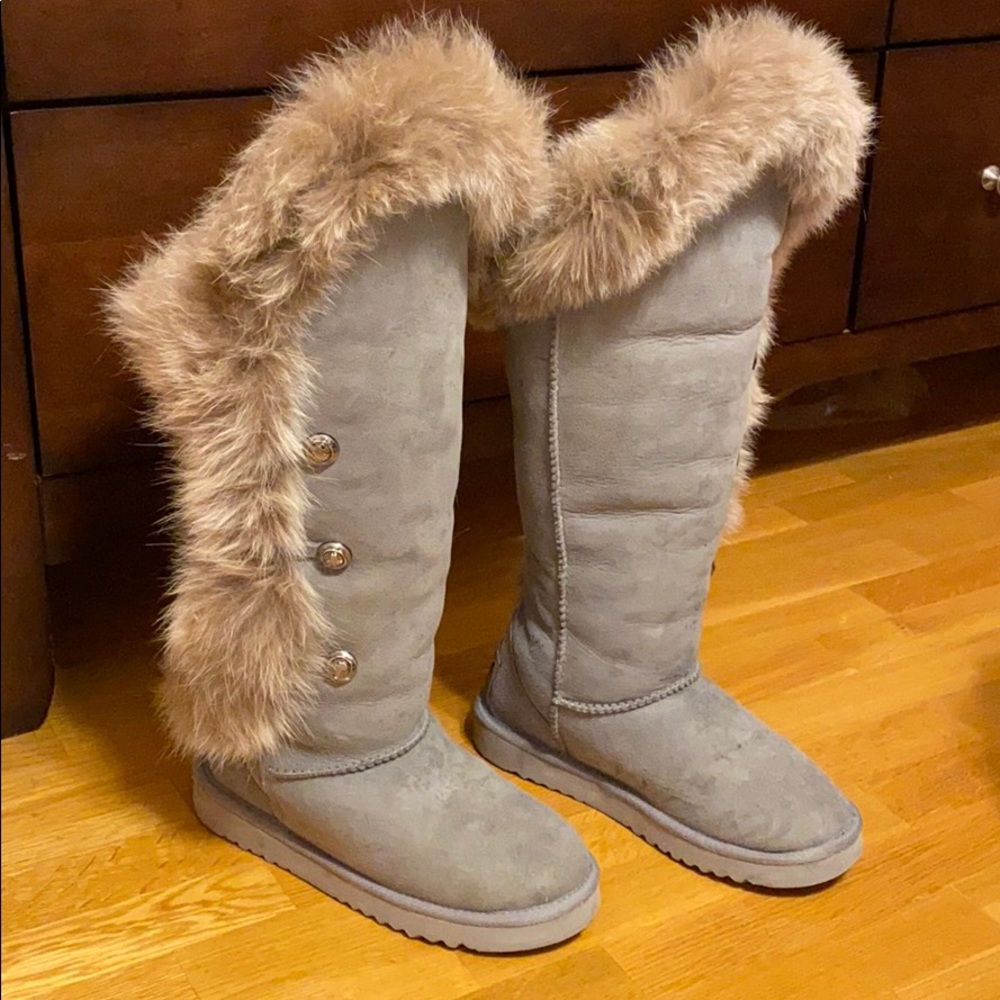 Australia Luxe Nordic Angel gray fur boots - Picture 2 of 11